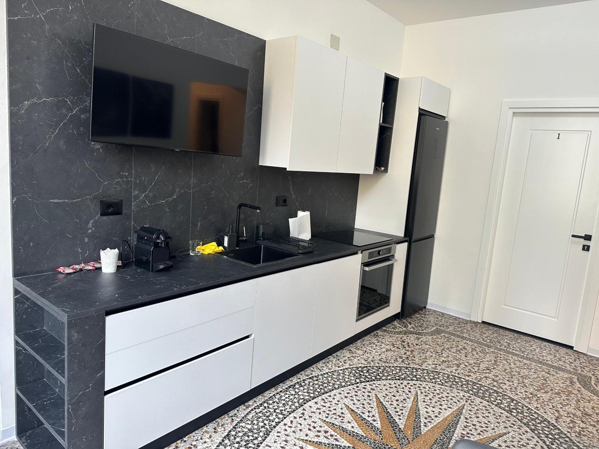 ג'נובה Mosaic Inn מראה חיצוני תמונה